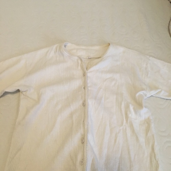 Simple vintage white top - Picture 1 of 2